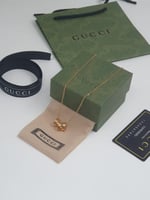 اكسسوارات نسائيه ماركات متنوعه مع جميع الملحقات