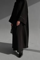 القماش كريب ملكي + طرحة