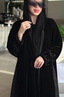 القماش مخمل + طرحة