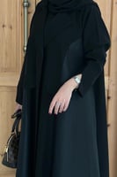 القماش كريب ملكي +جاكار +طرحه