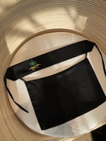 نقاب اليوم الوطني وسط