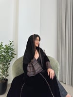 عباية أنيقة - مخمل مع كم كشميري