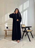 عباية مخمل شتوي- نص كلوش