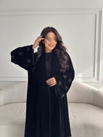 عباية مخمل شتوي- نص كلوش