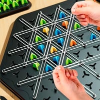 لعبة تريجل مثلثات الشطرنج