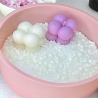 شمع حبيبات لوڤيرا المحسن