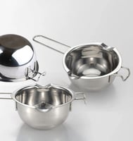 وعاء تذويب الشمع