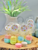 توزيعات شموع الماكرون