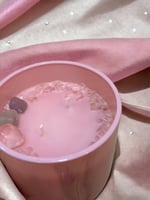 شمع حبيبات لوڤيرا المحسن