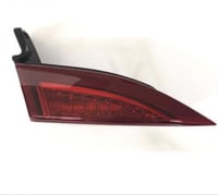 اصطب صغير خلفي باب الشنطه يسار وكالة دودج نيون