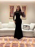 فستان جوخ اسود اكمام تطريز