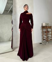 فستان فيلفت المها الخمري