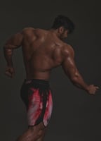 شورت فيزيك اسود واحمر نار مشتعلة V6