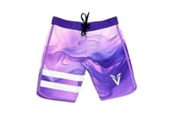 شورت فيزيك بنفسجي مخطط بالابيض من الجنب