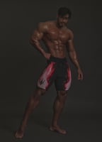 شورت فيزيك اسود واحمر نار مشتعلة V6