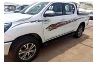 خط هايلكس 2023 طقم جهتين/(غماره/غمارتين) صيني