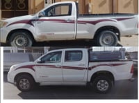 خط هايلكس 2006 طقم جهتين/(غماره-غمارتين) اصلي وكال...