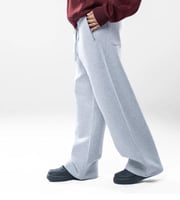 بنطلون أوفرسايز بخصر مطاطي واسع ومريح لجميع الأوقا...