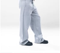 بنطلون أوفرسايز بخصر مطاطي واسع ومريح لجميع الأوقا...