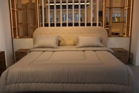 مفرش سرير نفر بحشوة ثابتة - رمادي