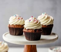 ورق كب كيك بني -مقاس4*3*5.5سم / العدد 1000 حبة