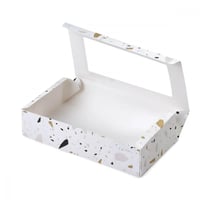 علب ورقية فاخرة للمعمول والحلويات بغطاء شفاف أبيض...