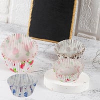 ورق كب كيك بألوان متعددة -مقاس4.5*3.5*6.5 سم / الع...