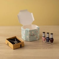 علب التوزيعات الفاخرة لون سماوي بنمط تيرازو/العدد...