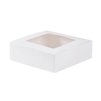 علب ورقية بيضاء مربعة بغطاء شفاف للحلويات والمعمول...
