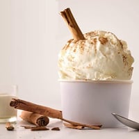 كوب ورق ابيض للأيس كريم 6أنز - العدد 50 كوب