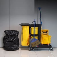 أكياس نفايات أسود مقاس ( 70 جالون ) 12 كيلو