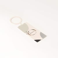 تعليقات قوارير الماء والمشروبات للعيد بألوان لطيفة...