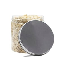 علبة بلاستيك بغطاء فضي لحفظ البهارات والتوابل حجم...