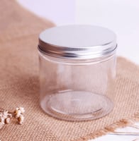 علبة بلاستيك بغطاء فضي لحفظ البهارات والتوابل حجم...