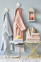 طقم أرواب أستحمام ومناشف Infinity