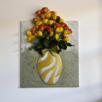 لوحة الفازة الذهبية