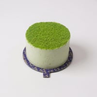 كيك الماتشا الصغيرة