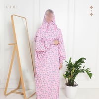 شرشف صلاة مشجر وردي