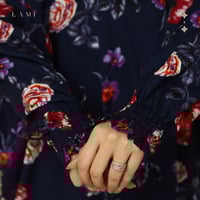 شرشف شرشف صلاة مشجر كحلي