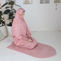 طقم صلاة سكينة- وردي