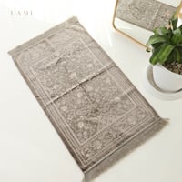 سجادة صلاة حرير - بني