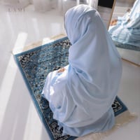 طقم شرشف صلاة - سماوي فاتح