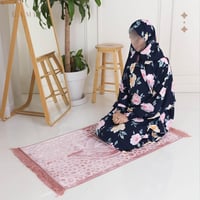 طقم عبير الورد كحلي