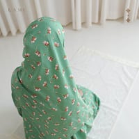 طقم صلاة زهرة الياسمين اخضر