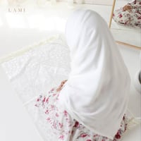 طقم شرشف صلاة مشجر - ابيض