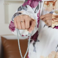 شرشف صلاة مشجر ابيض