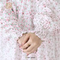 شرشف صلاة مشجر ابيض