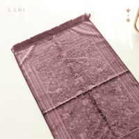 سجادة صلاة حرير - عنابي