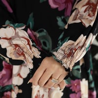 شرشف صلاة مشجر اسود