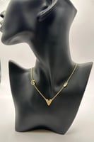 سلسال لويس فيتون لول ذهبي